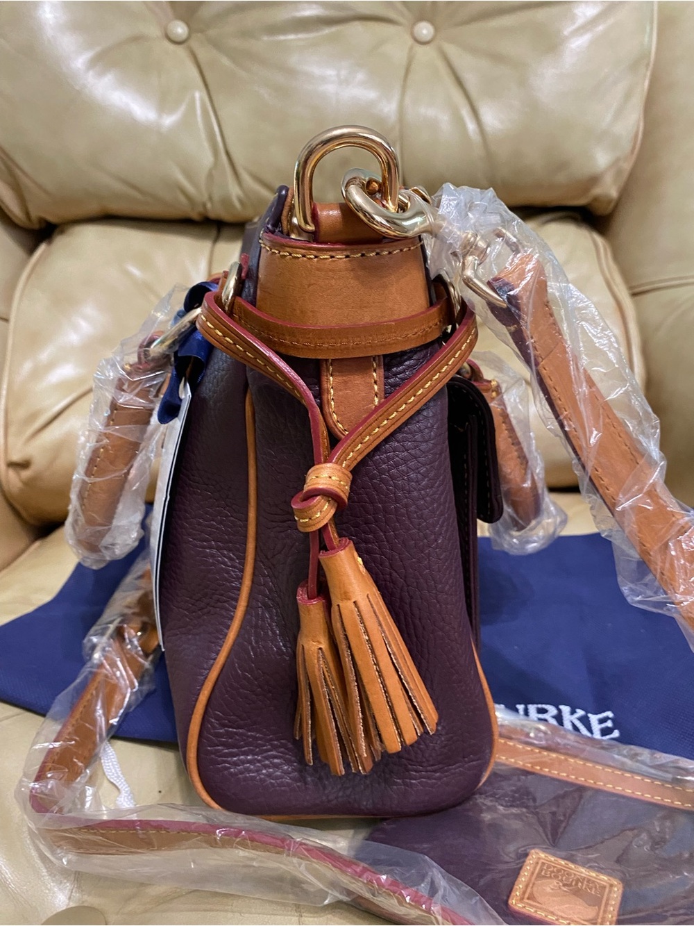 Dooney & Bourke GRAPE Pocket Satchel Pebbled Leather w/Wristlet Wallet - Picture 7 of 15